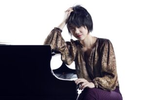 Superstar Chinese Pianist Hits the Stage at Carnegie Hall
